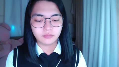 im your lovely zhaviabigcock here online show from December 8, 6:22 am