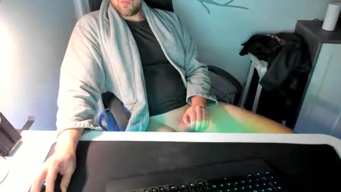 ziemlichflutschig online show from December 10, 5:39 am