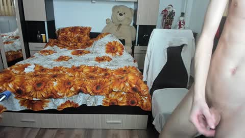 Snapshot of zincky chatting on January 13, 4:08 pm zincky online show from January 13, 4:08 pm