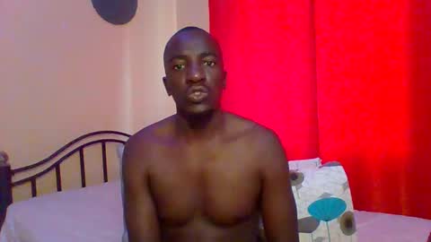 Zlatann2012 online show from February 14, 5:51 am