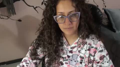 Snapshot of zoe_koller chatting on October 16, 11:33 am Zoe Koller online show from October 16, 11:33 am