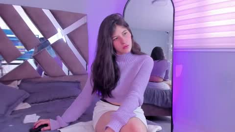 Zoe Olsen online show from February 18, 7:09 pm