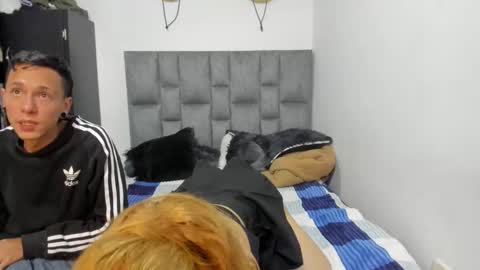 She Zoe He Painn online show from October 20, 2:12 am