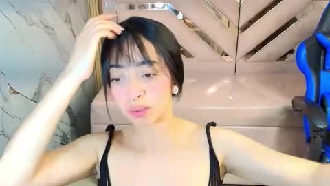 Zoe  online show from September 10, 3:06 am