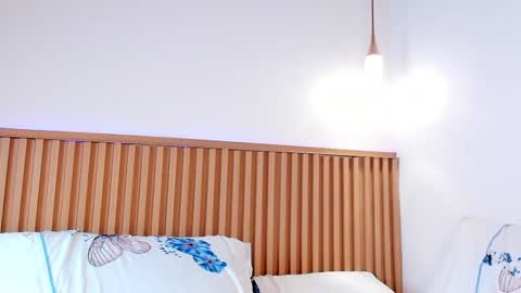 Snapshot of zoe_rivers chatting on January 11, 5:29 pm Zoe online show from January 11, 5:29 pm