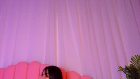 Snapshot of zoe_rivers chatting on February 15, 8:22 pm Zoe online show from February 15, 8:22 pm