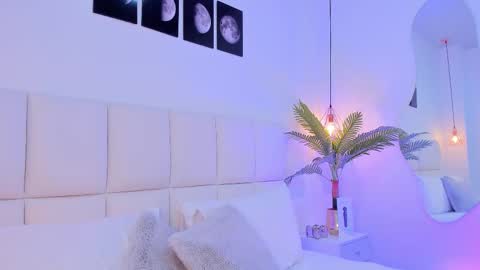 Snapshot of zoe_rivers chatting on September 20, 1:28 am Zoe online show from September 20, 1:28 am