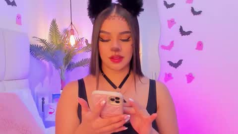 Snapshot of zoe_rivers chatting on October 20, 1:06 am Zoe online show from October 20, 1:06 am