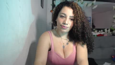 Snapshot of zoe_tai chatting on October 14, 5:47 pm zoe tai online show from October 14, 5:47 pm