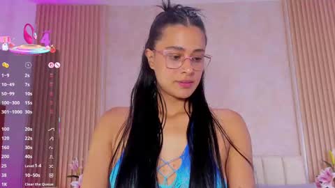 zoebarlowe online show from October 7, 7:11 pm