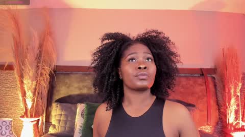 Snapshot of zoee_23 chatting on December 28, 11:41 am Zoe online show from December 28, 11:41 am