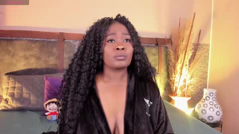 Snapshot of zoee_23 chatting on January 16, 10:21 am Zoe online show from January 16, 10:21 am