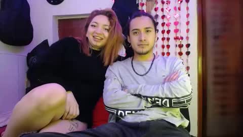 Snapshot of zoee_jhonnyy chatting on February 20, 7:45 am zoee jhonnyy online show from February 20, 7:45 am