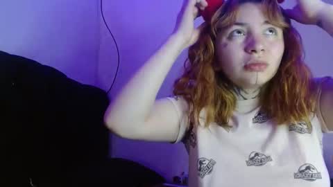 Snapshot of zoee_jhonnyy chatting on March 2, 8:59 am zoee jhonnyy online show from March 2, 8:59 am