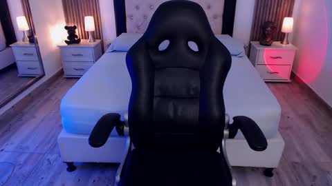 zoe online show from September 11, 4:12 am