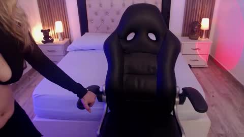 zoe online show from September 15, 3:17 am