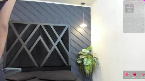 Zoe 3 online show from September 14, 2:27 pm