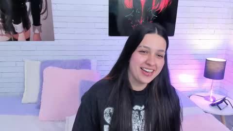 ZOE  online show from November 21, 6:01 am