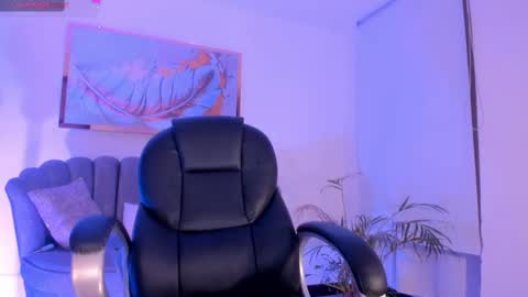 Zoe Presley  online show from October 10, 4:55 am