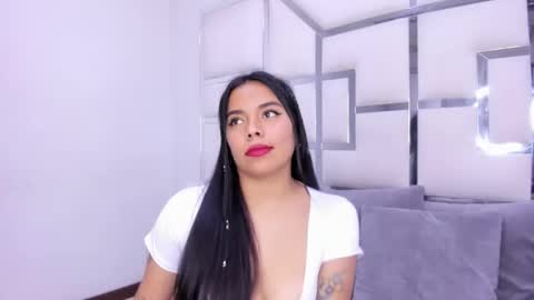 ZoeSwam online show from February 9, 7:41 pm