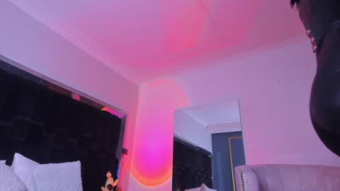 Snapshot of zoevidal_ chatting on January 24, 3:02 pm zoevidal_ online show from January 24, 3:02 pm