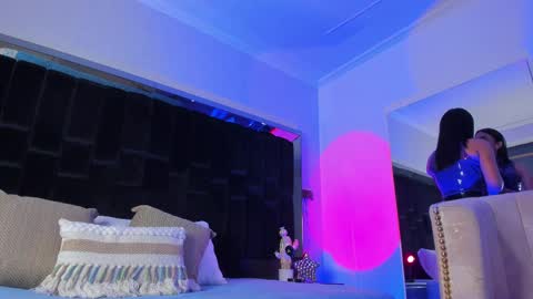 Snapshot of zoevidal_ chatting on March 9, 11:47 am zoevidal_ online show from March 9, 11:47 am