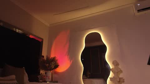 Snapshot of zoevidal_ chatting on October 23, 11:53 am zoevidal_ online show from October 23, 11:53 am