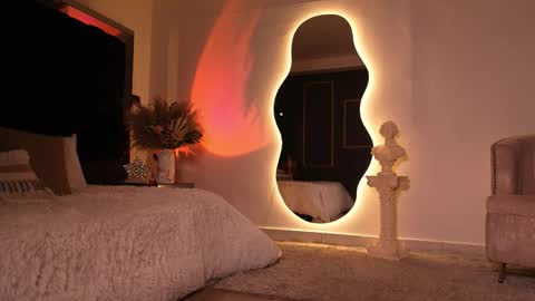 Snapshot of zoevidal_ chatting on November 13, 11:53 am zoevidal_ online show from November 13, 11:53 am