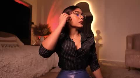 Snapshot of zoevidal_ chatting on November 20, 12:05 pm zoevidal_ online show from November 20, 12:05 pm