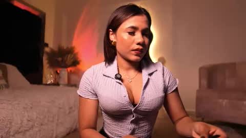 Snapshot of zoevidal_ chatting on November 27, 12:07 pm zoevidal_ online show from November 27, 12:07 pm