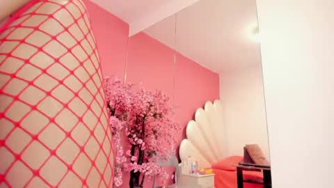 Zoe online show from February 26, 11:15 pm