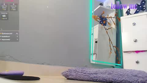 Snapshot of zoey_fox_ chatting on March 8, 7:49 am zoey fox online show from March 8, 7:49 am