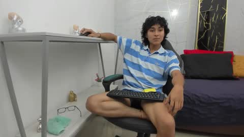     online show from November 27, 9:50 pm