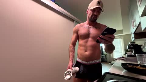 Zuko online show from February 6, 6:24 pm