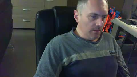 zultem online show from March 6, 5:14 am