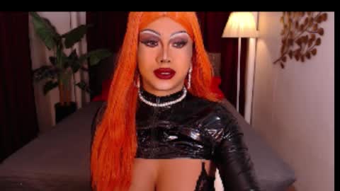 Snapshot of zyradom chatting on February 19, 10:01 am zyradom online show from February 19, 10:01 am