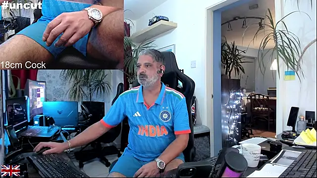 OnlineBossUK online show from October 17, 5:15 pm