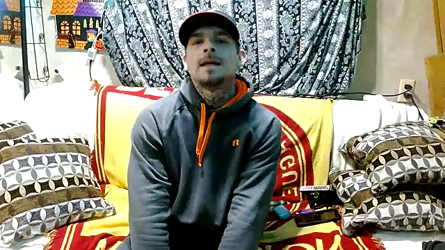 Snapshot of DADDY_KANE8--- chatting on January 17, 7:41 am DADDY KANE8--- online show from January 17, 7:41 am