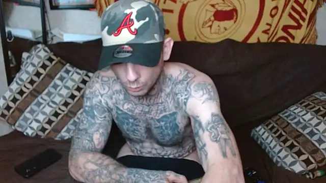 Snapshot of DADDY_KANE8--- chatting on February 18, 8:47 pm DADDY KANE8--- online show from February 18, 8:47 pm