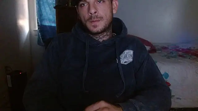 Snapshot of DADDY_KANE8--- chatting on November 4, 1:32 pm DADDY KANE8--- online show from November 4, 1:32 pm