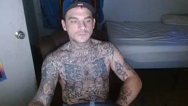 Snapshot of DADDY_KANE8--- chatting on November 22, 12:42 am DADDY KANE8--- online show from November 22, 12:42 am