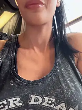 Snapshot of Helena_Karel chatting on December 9, 3:11 pm Helena Karel online show from December 9, 3:11 pm