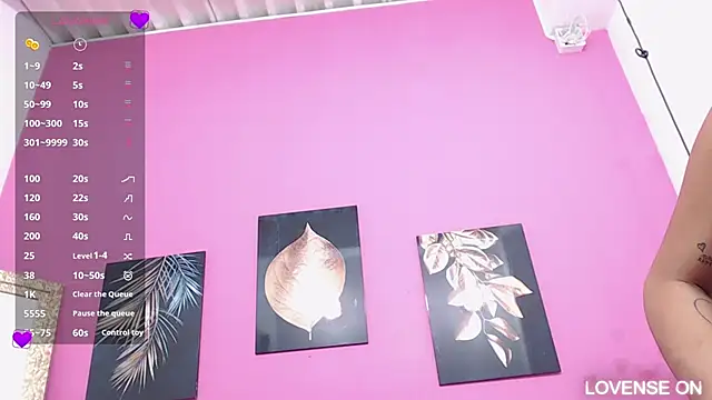 kinkylittlegirll online show from March 12, 3:02 am