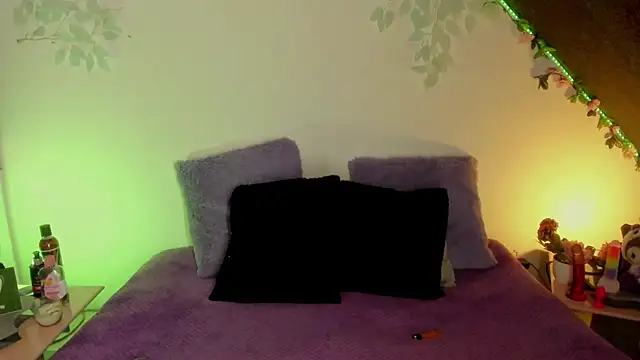 Cata green online show from January 23, 9:18 pm