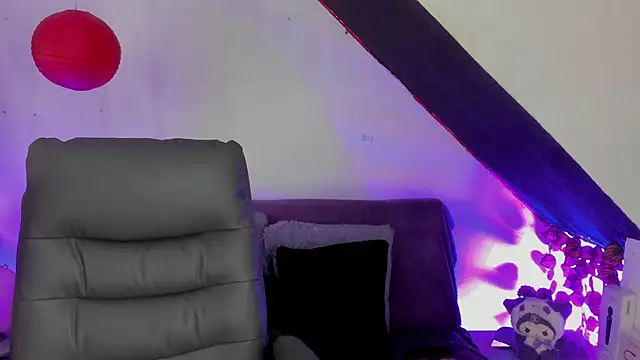 Cata green online show from March 6, 3:24 pm