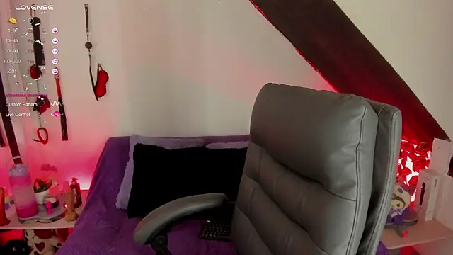 Cata green online show from March 10, 8:34 pm