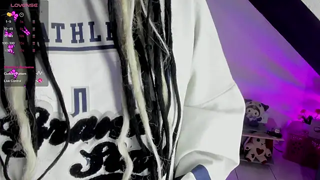 Cata green online show from March 19, 9:27 pm