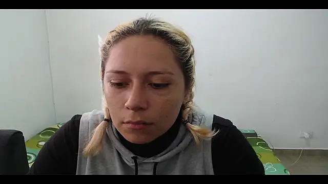 MommyMiaWs online show from February 7, 1:43 pm