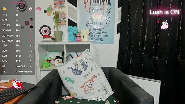 alexysgray online show from December 18, 2:38 pm