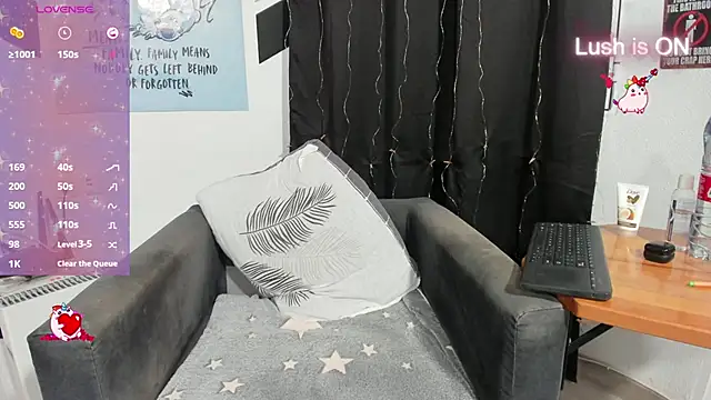 alexysgray online show from November 26, 4:30 pm